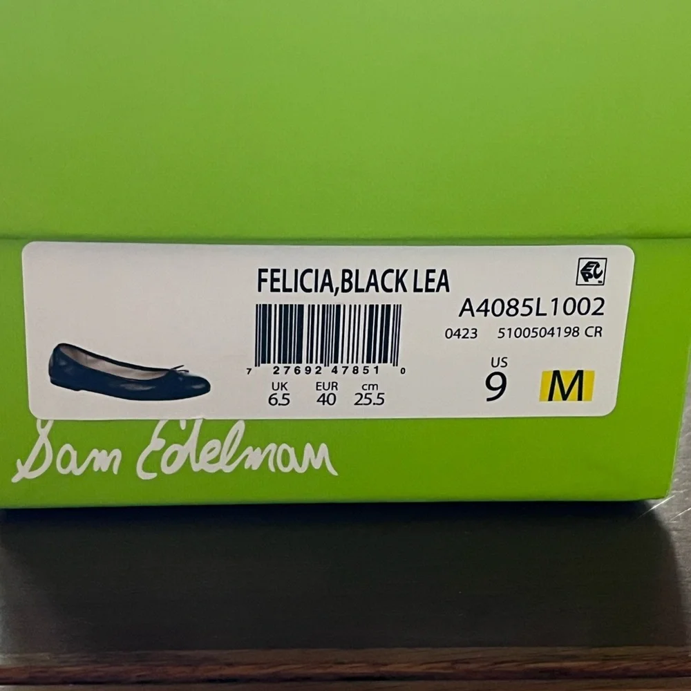 Sam Edelman Black Leather Flats - Picture 3 of 3